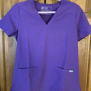 Brand New FIGS 2 pocket scrub top